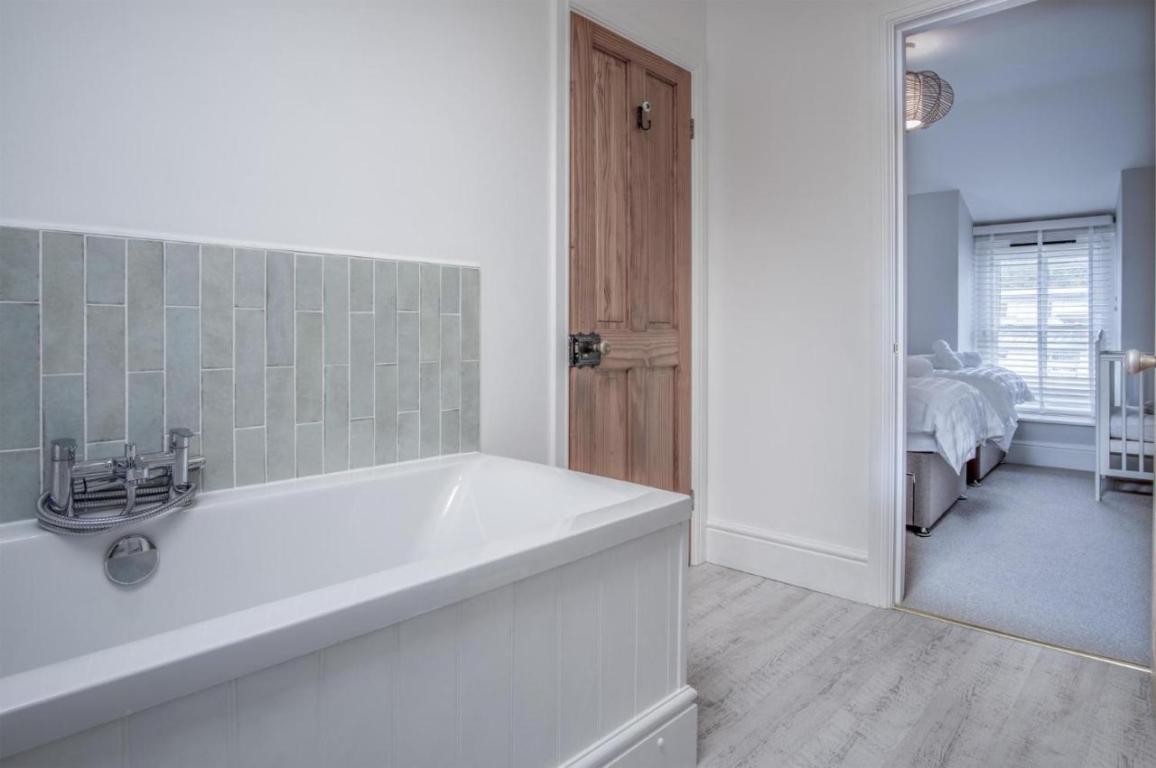 Noe Acre - 3 Bedroom Cottage - Тенбі Екстер'єр фото